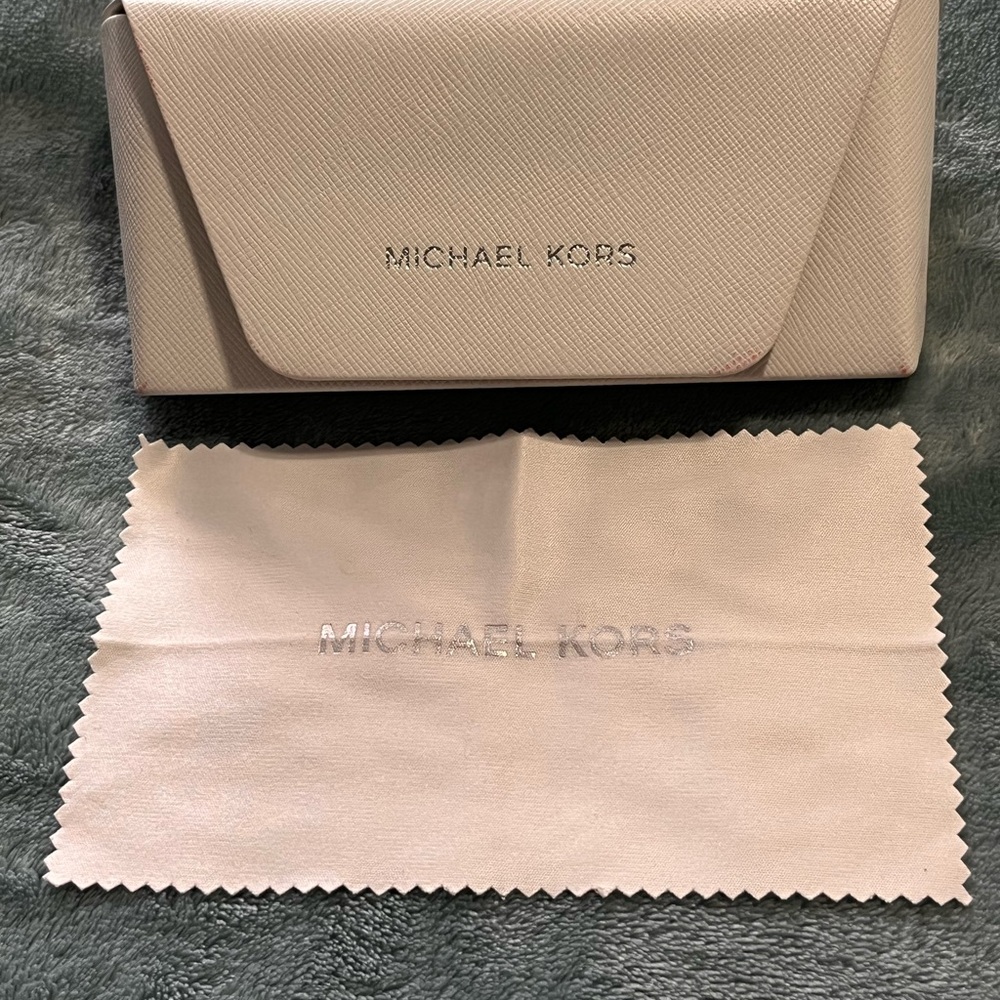 Michael Kors Light Beige Clutch